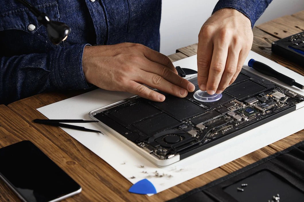 TIPS ON HOW TO REPLACE YOUR MACBOOK BATTERY - Battery Mate